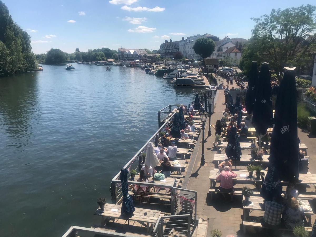 Heart Of Henley 1 & 2 Bedroom Apartments מראה חיצוני תמונה