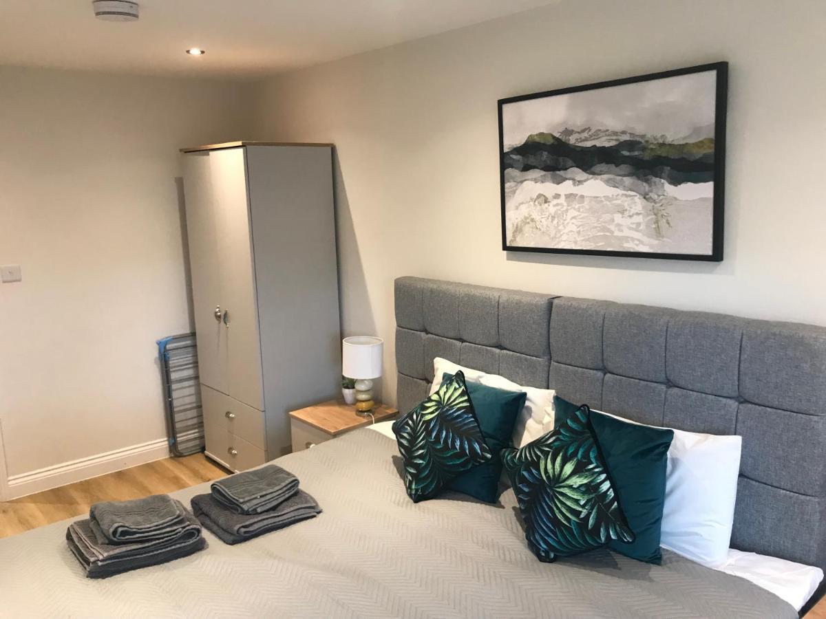 Heart Of Henley 1 & 2 Bedroom Apartments מראה חיצוני תמונה